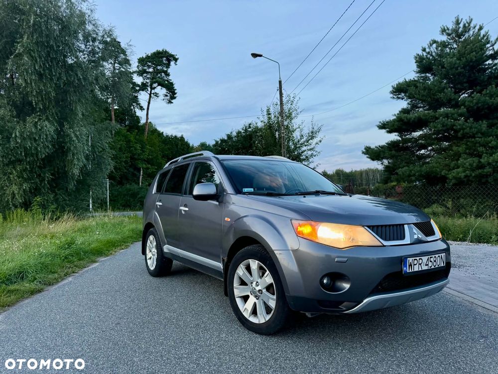 Mitsubishi Outlander 2.0 DID Intense - 1