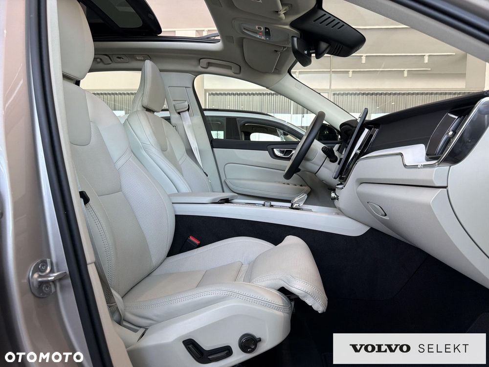 Volvo XC 60 - 11