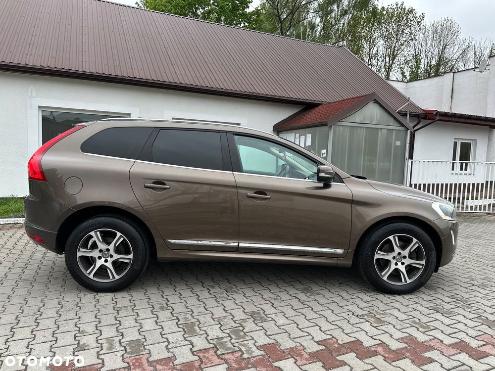 Volvo XC 60 - 6