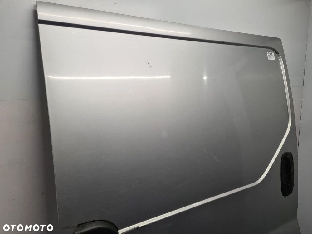 OPEL VIVARO A DRZWI BOCZNE PRZESUWNE PRAWE - 6