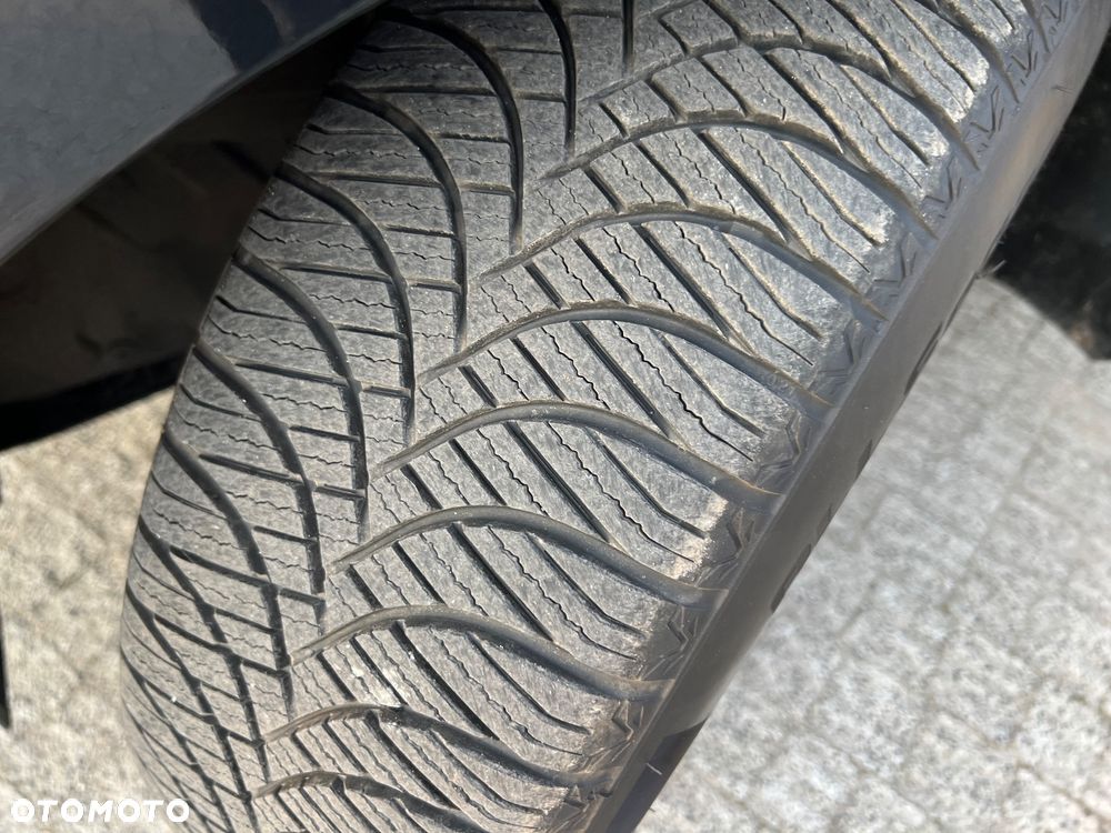 Hyundai ix35 1.7 CRDi 2WD blue Style - 28