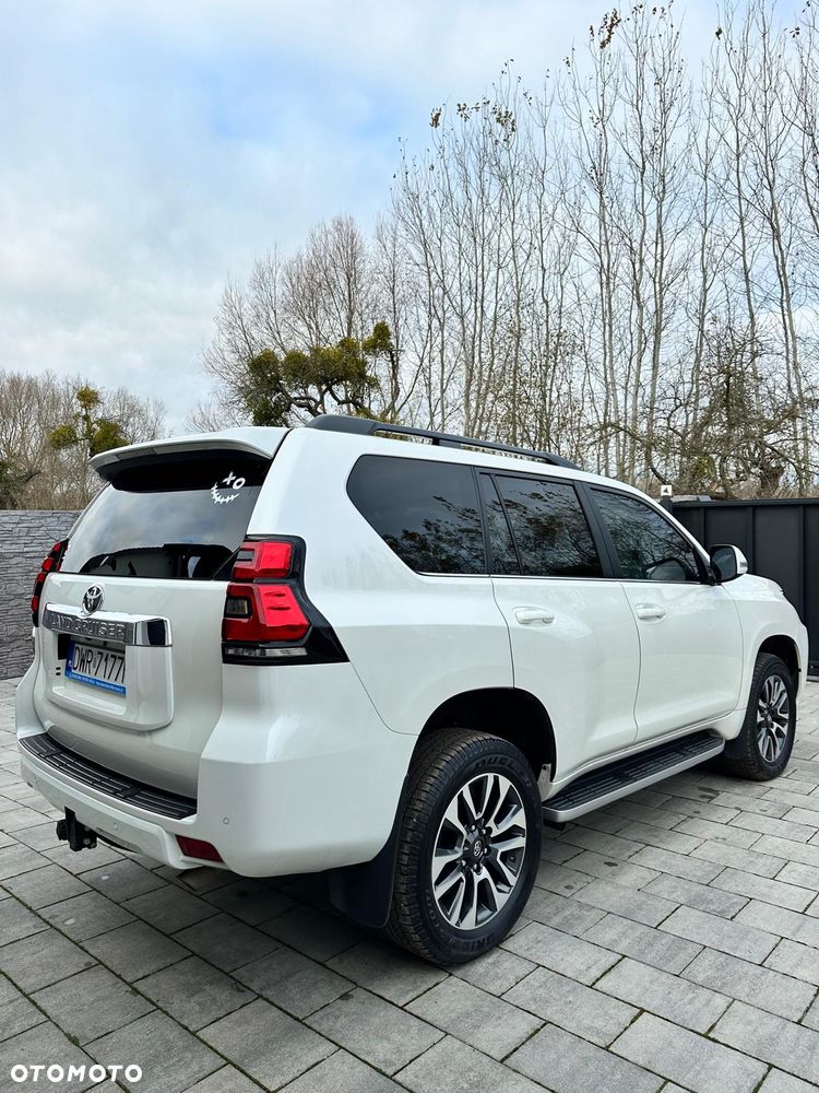 Toyota Land Cruiser LC 2.8 D-4D Prestige - 5