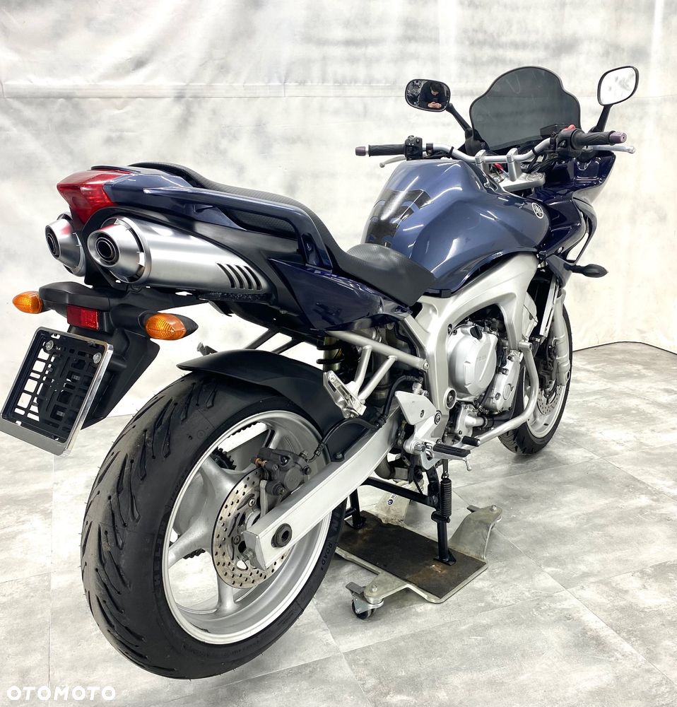 Yamaha FZ6 - 3