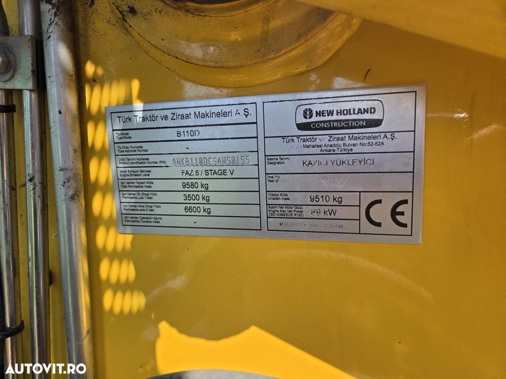 New Holland EX DEMO, 184h, B100D, FULL OPTION, 120CP, cutie automata POWERSHIFT, brat excavare extensibil cu inst picon pe el, MICHELIN, cupa multifunctionala 4x1, FURCI, Aer cond, Certificat CE, posibilitate leasing 4 ani-PROMOTIE 75.900 EUR+Tva - 24