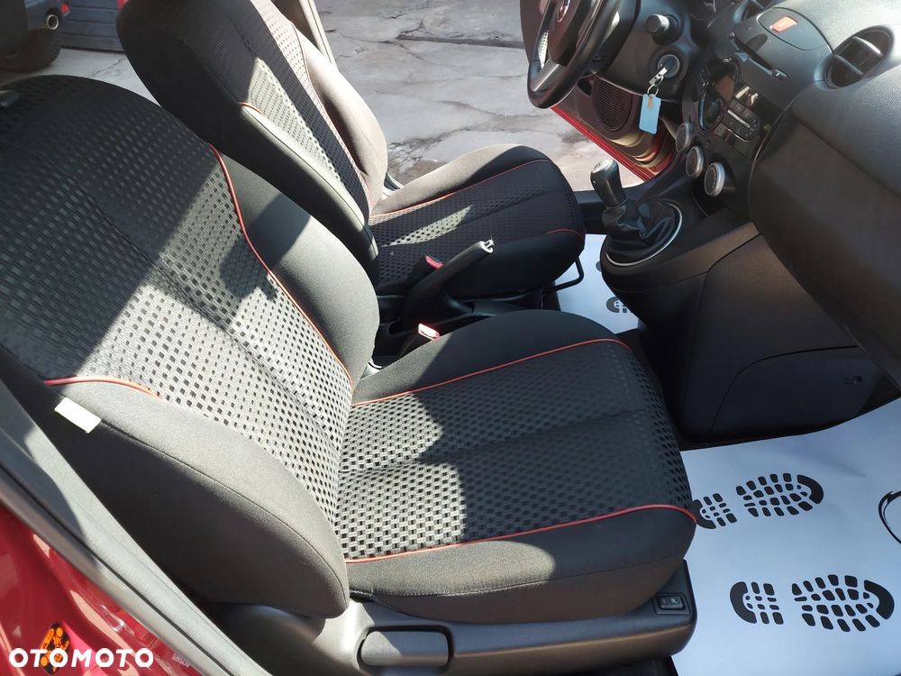 Mazda 2 1.3 MZR Active - 32