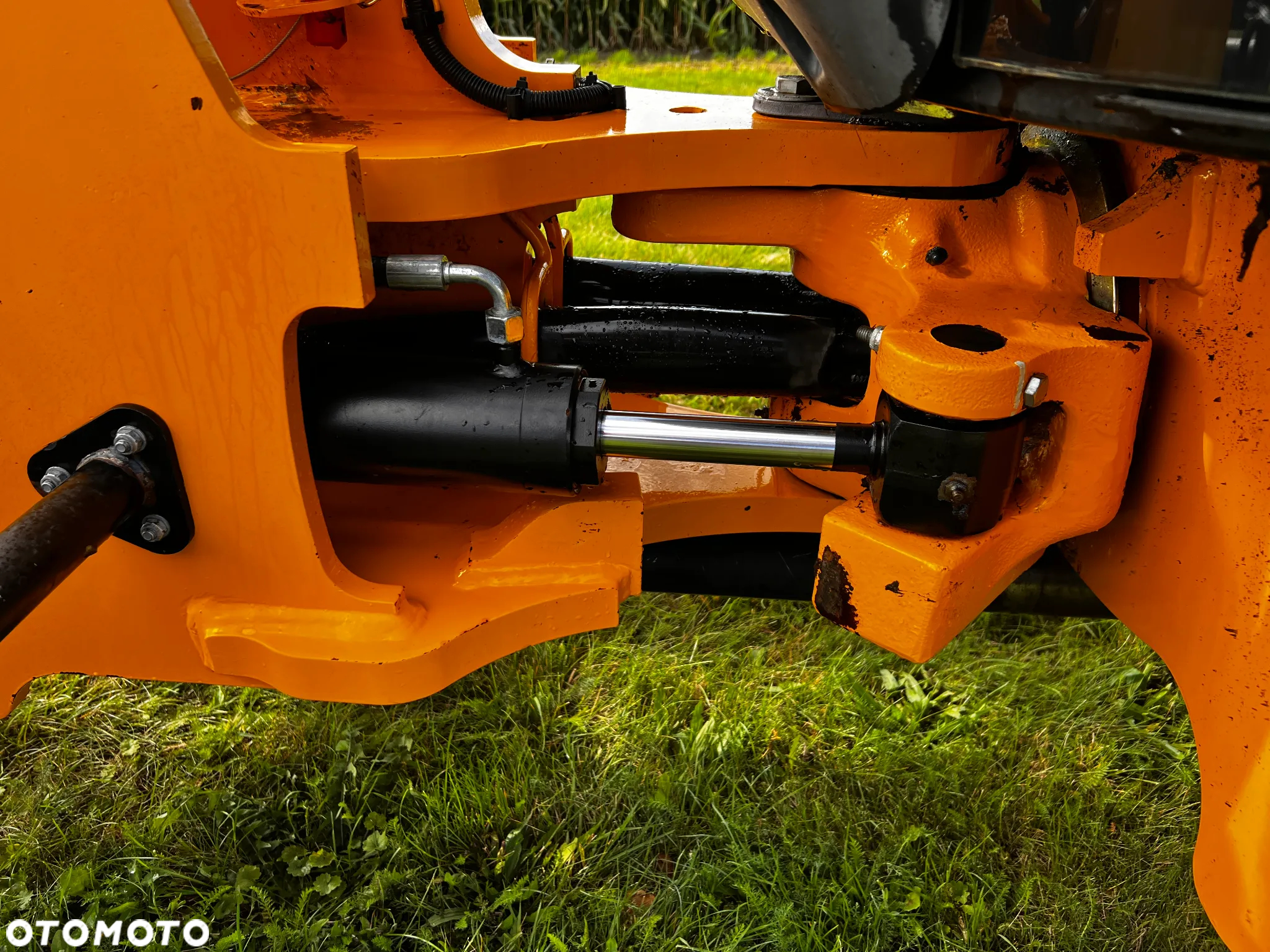 JCB 406 T4 - 8