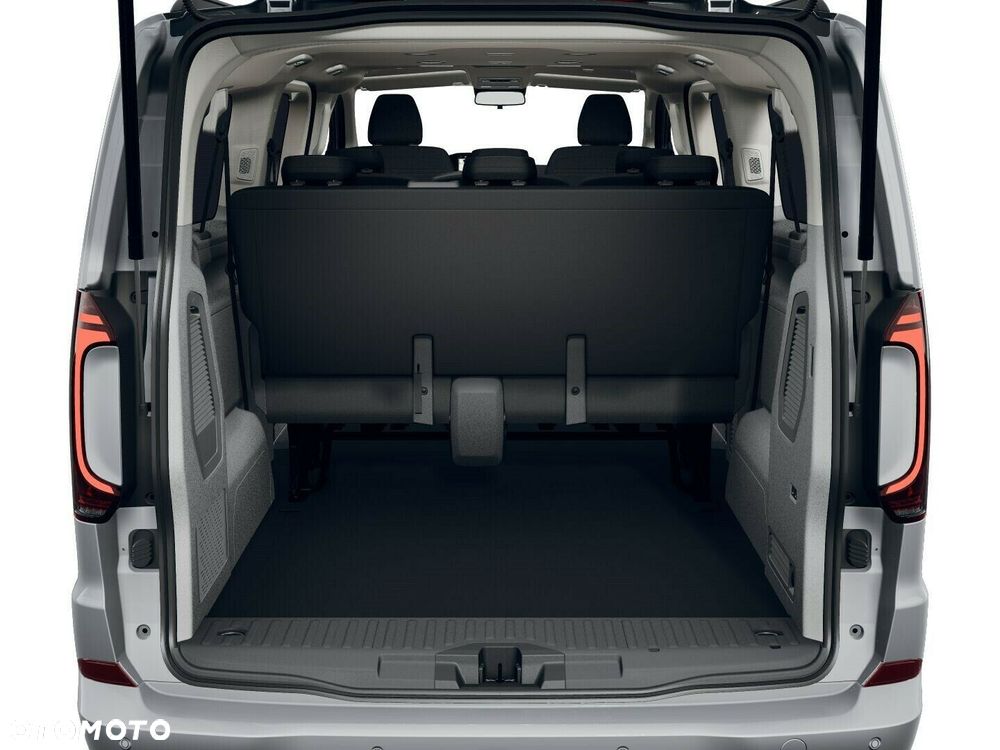 Volkswagen Caravelle - 9