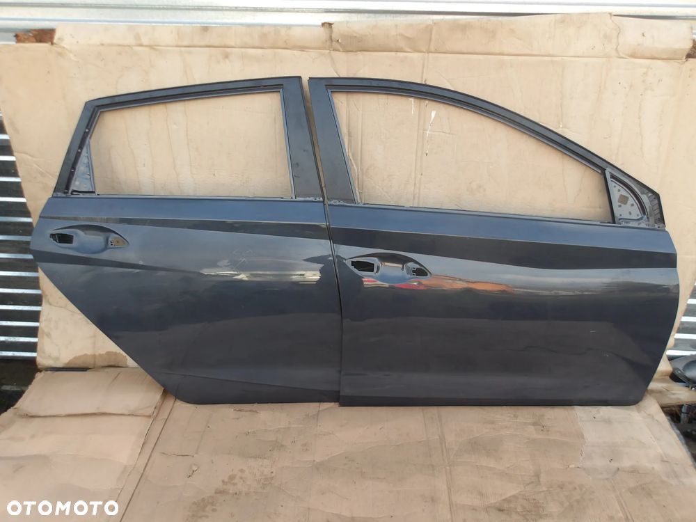 DRZWI PRAWY PRZOD HYUNDAI I20 III - 2