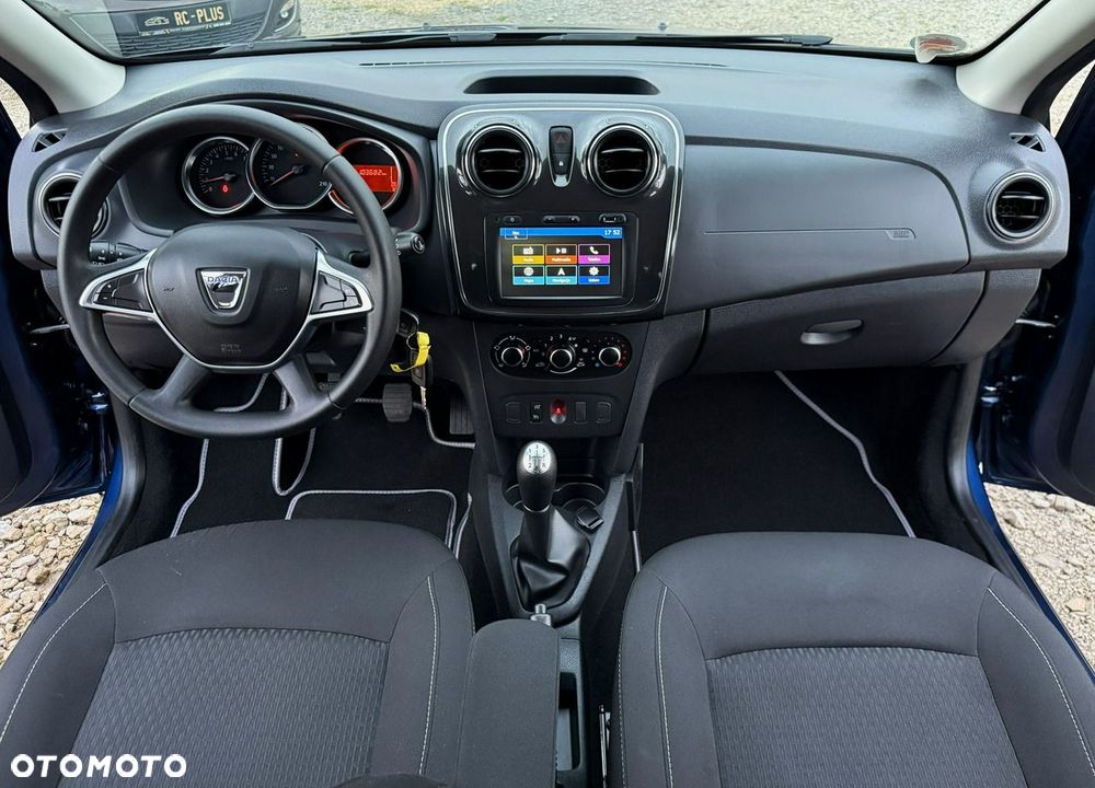 Dacia Sandero 0.9 TCe SL Celebration S&S EU6 - 17