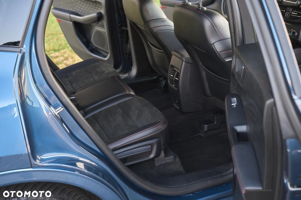 Ford Kuga 2.0 EcoBlue Hybrid ST-LINE X - 20