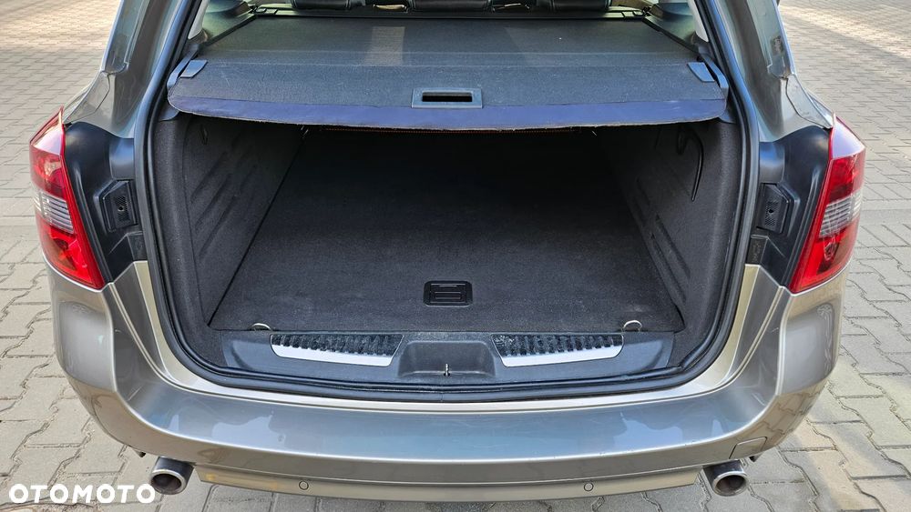 Renault Laguna dCi 175 FAP Initiale - 12