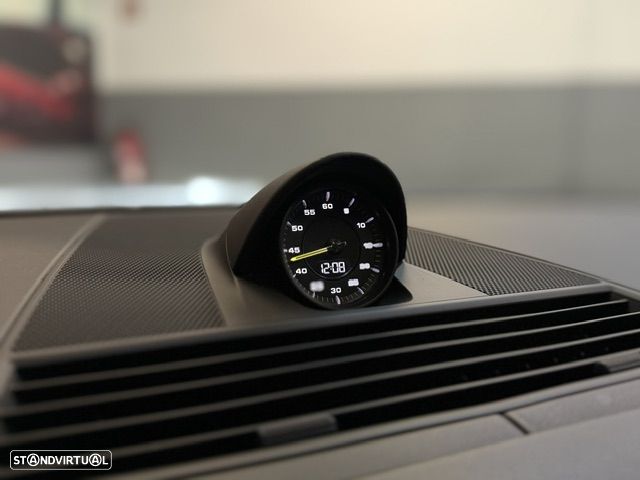 Porsche Panamera 4 E-Hybrid Platinum Edition - 12