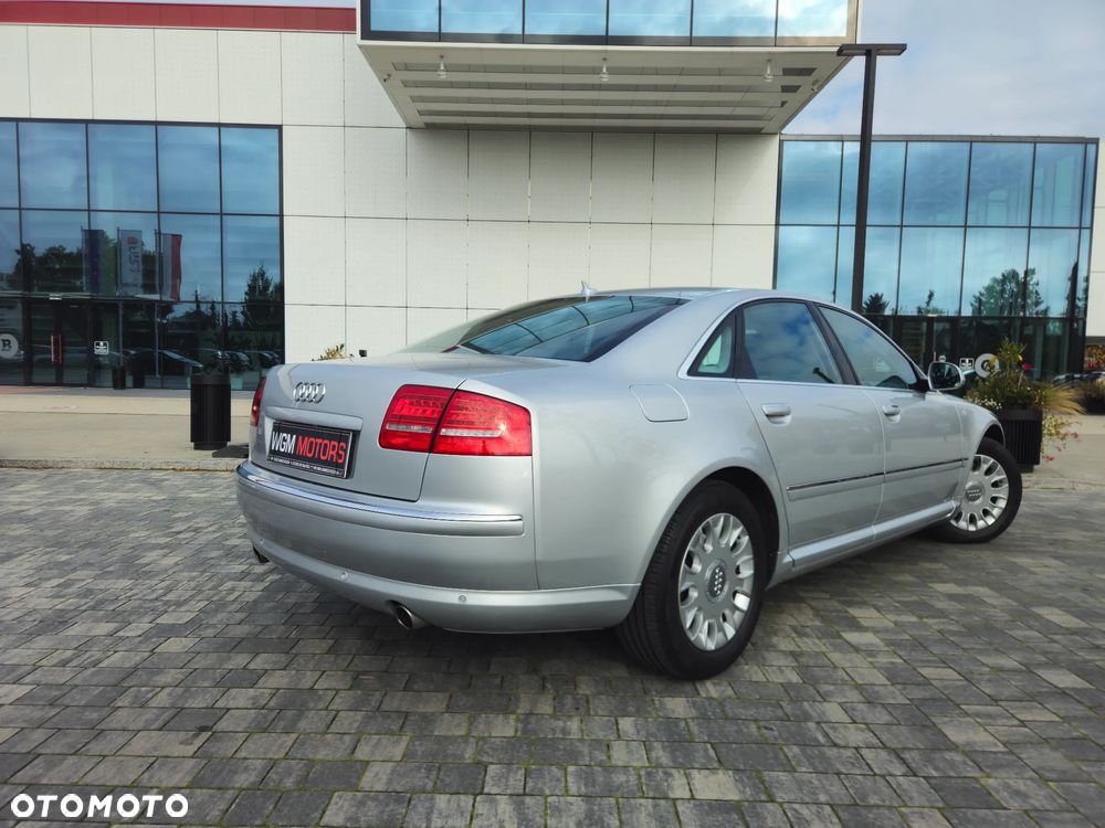 Audi A8 4.2 FSI quattro Langversion - 6