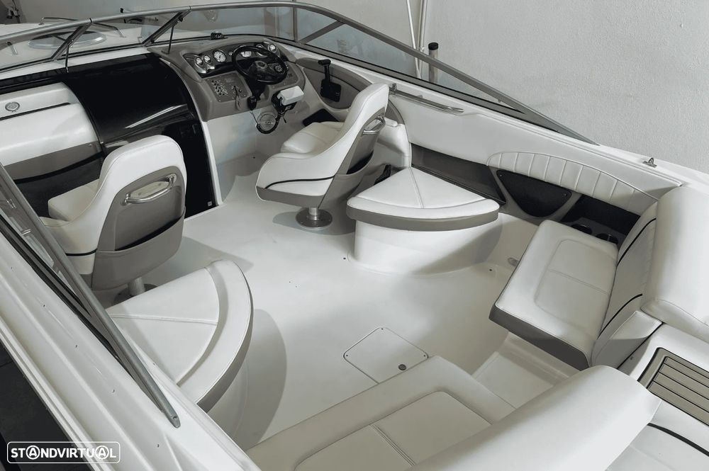 Cobalt Marine 255 - 9