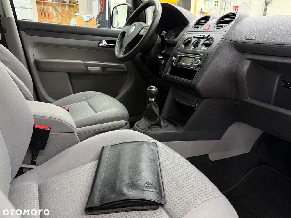 Volkswagen Caddy - 18