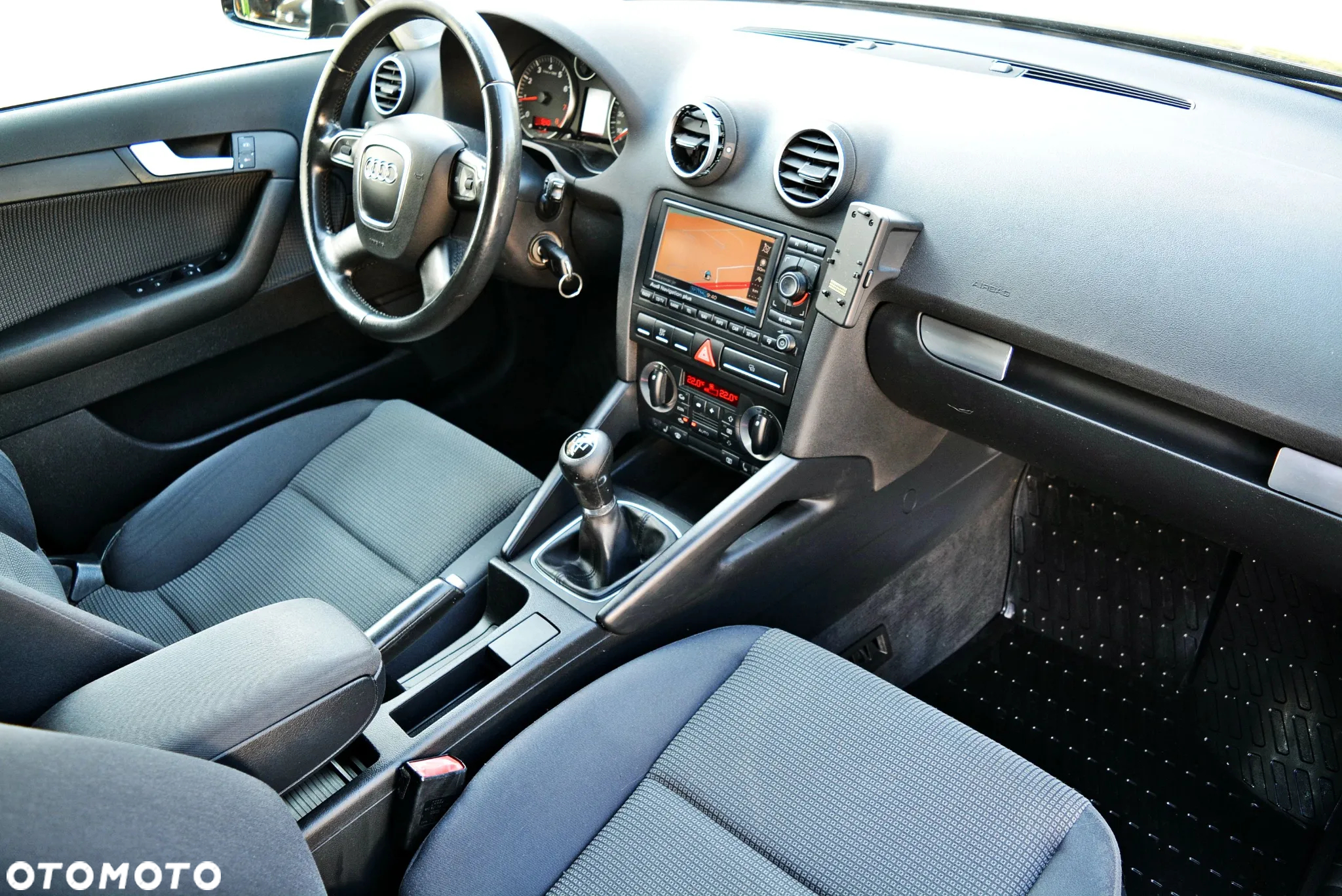 Audi A3 1.6 Attraction - 15