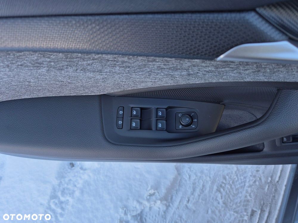 Skoda Superb 2.0 TDI SCR Selection DSG - 14