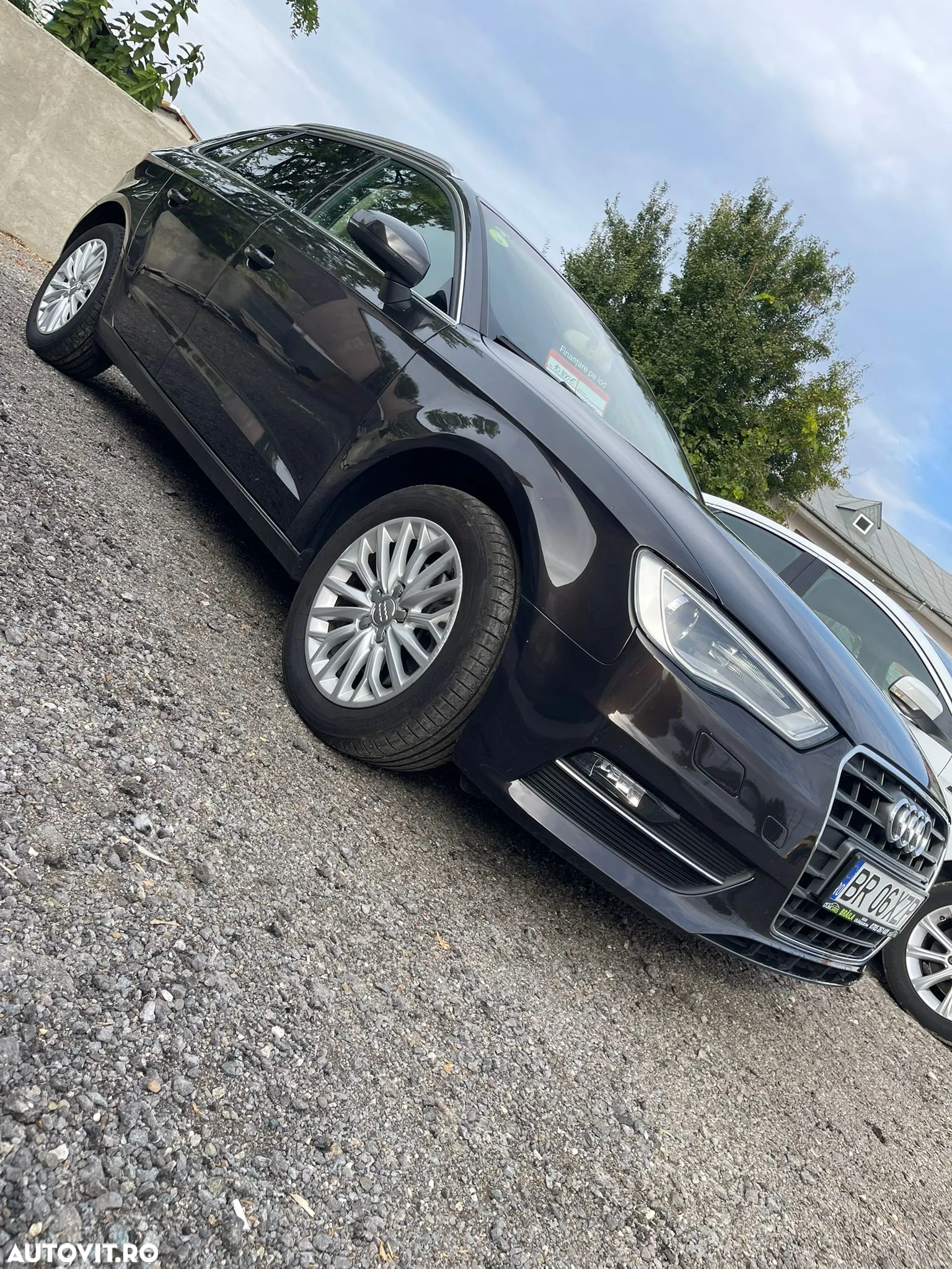 Audi A3 1.6 TDI Sportback S tronic Ambition - 2