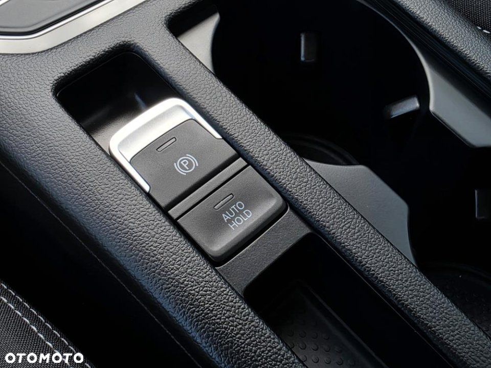 Volkswagen Passat - 29