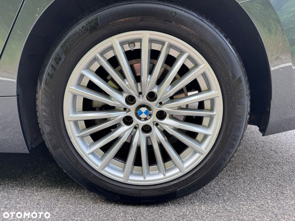 BMW Seria 3 318d Edition Luxury Line Purity - 14