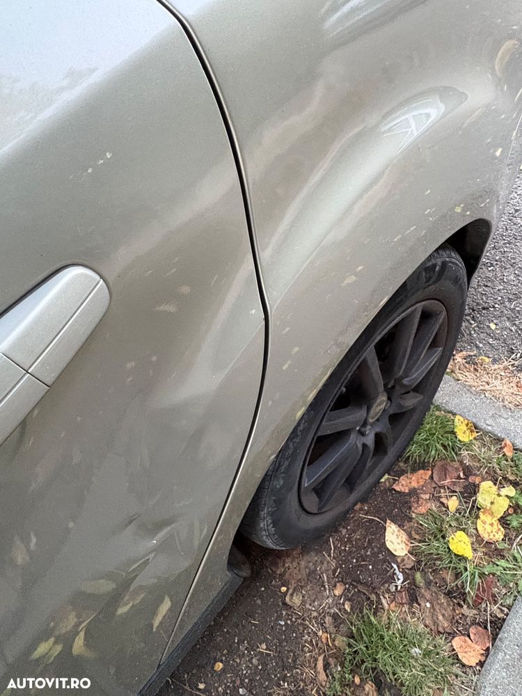 Ford Focus - 11