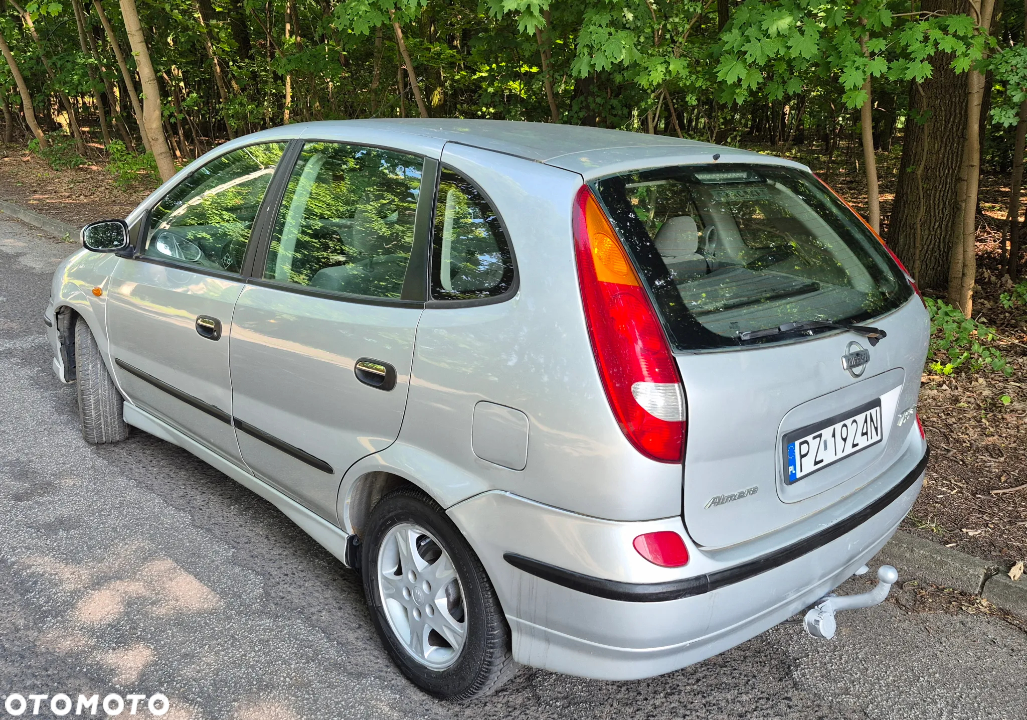 Nissan Almera Tino 2.2 DI - 6