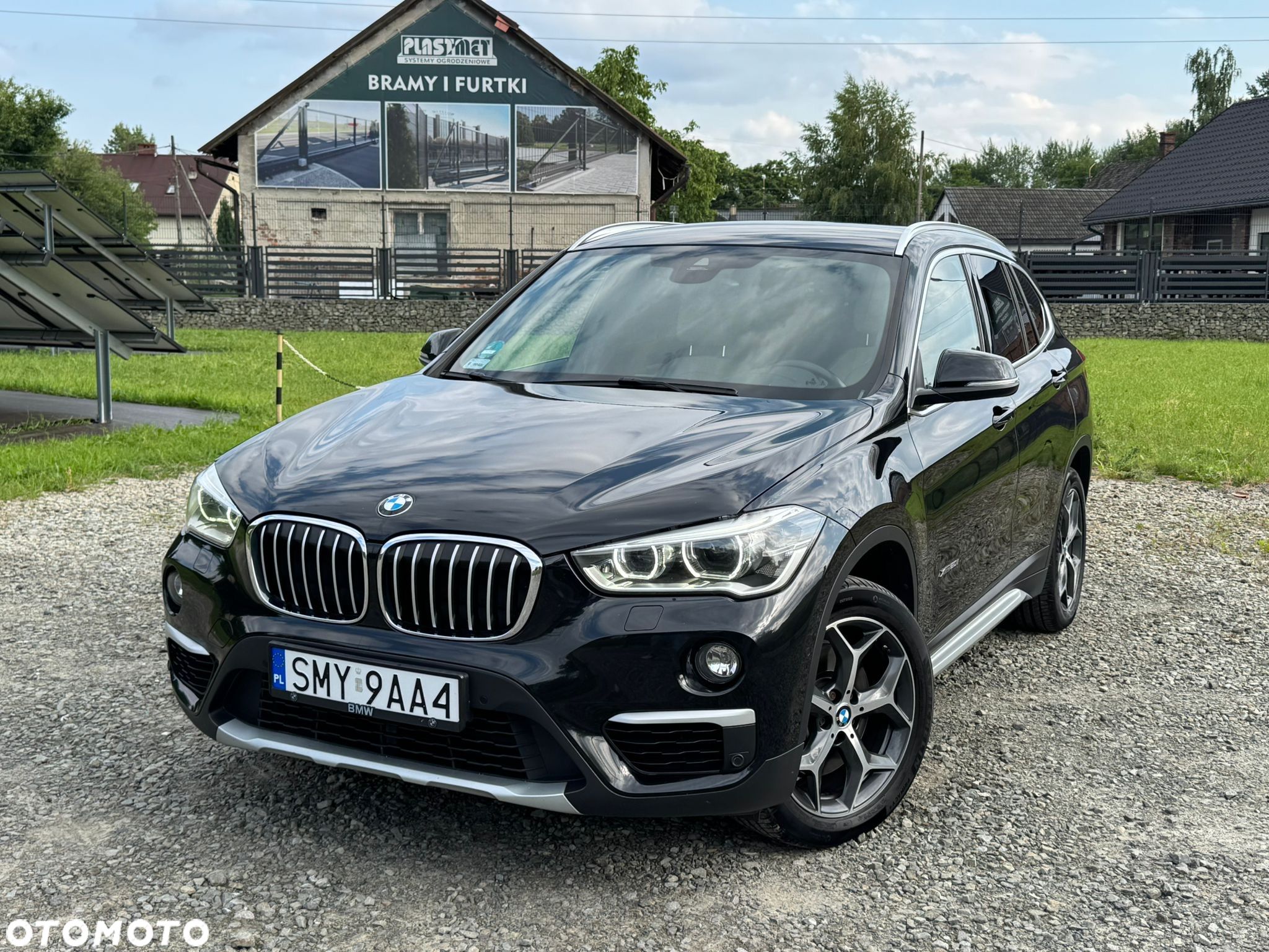 BMW X1 xDrive20i Advantage sport - 1
