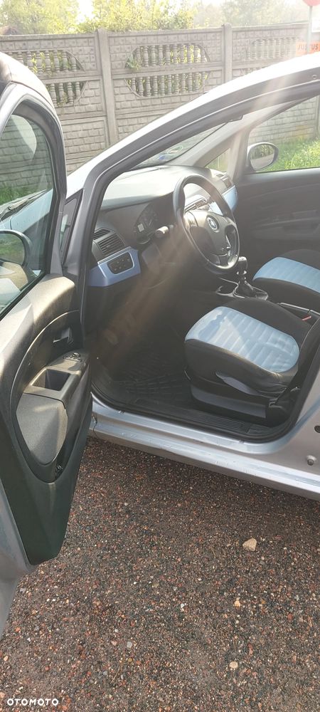 Fiat Punto 1.2 16V Dynamic - 8