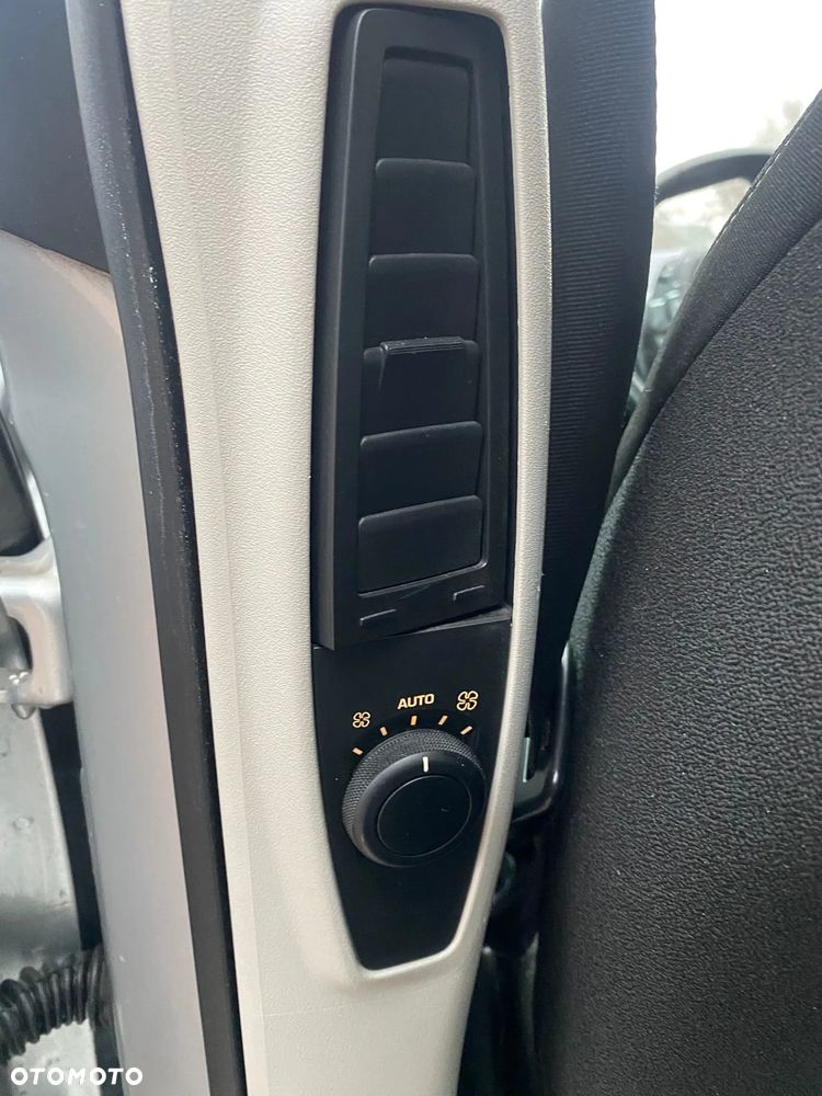 Citroën C4 Picasso - 28