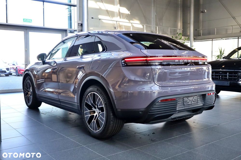 Porsche Macan - 5