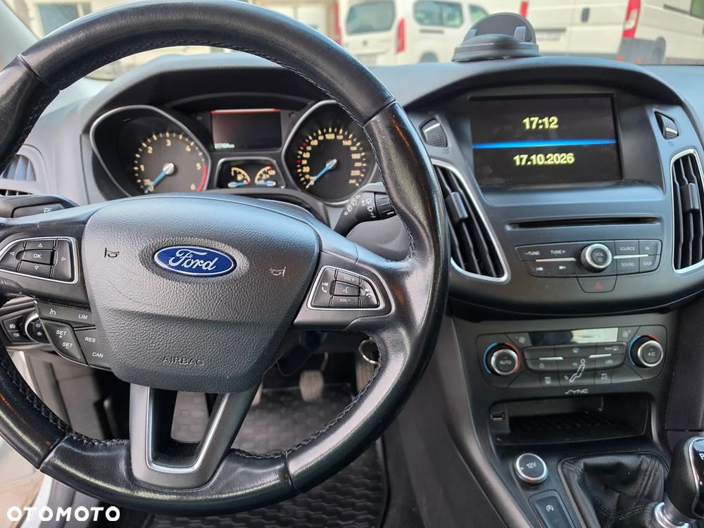 Ford Focus - 9