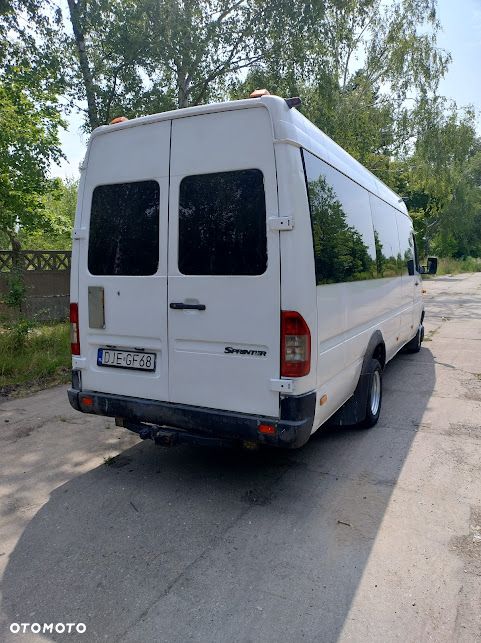 Mercedes-Benz Sprinter - 4