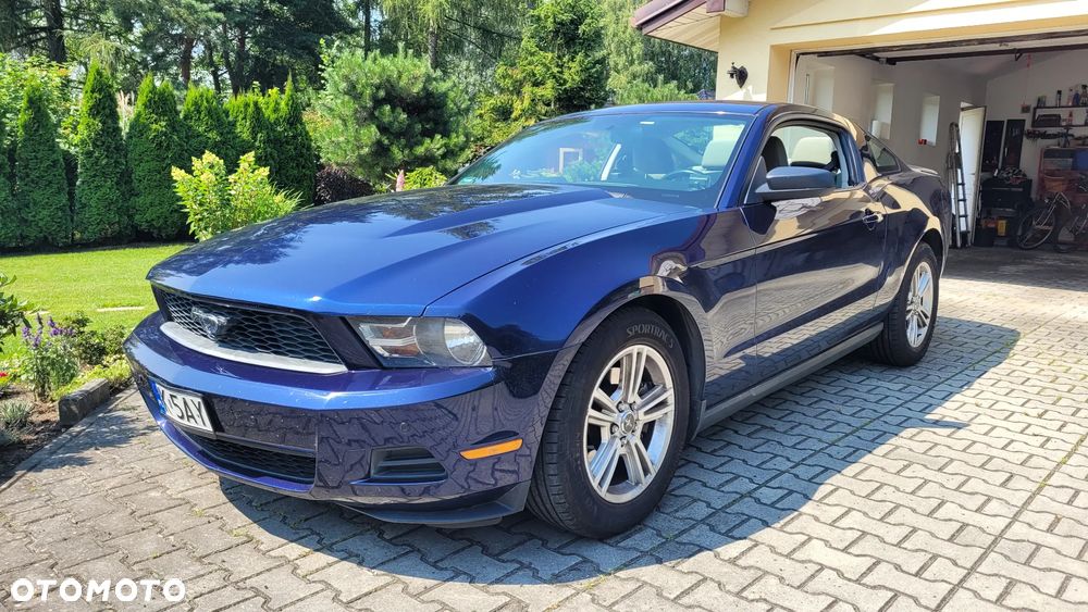 Ford Mustang - 2