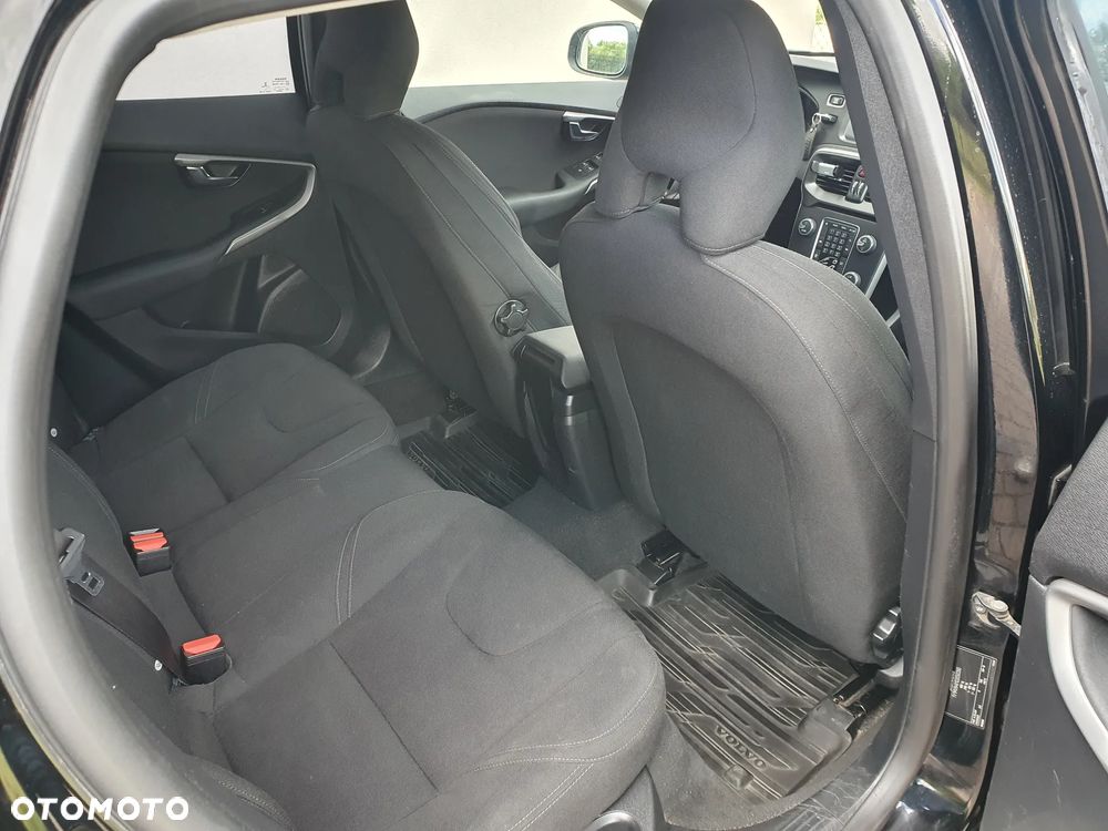 Volvo V40 D2 Kinetic - 7