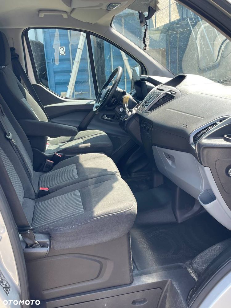 Ford Transit Custom - 19