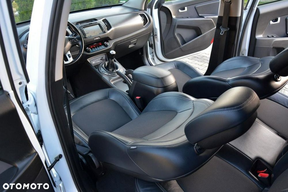 Kia Sportage 2.0 CVVT 2WD Spirit - 20