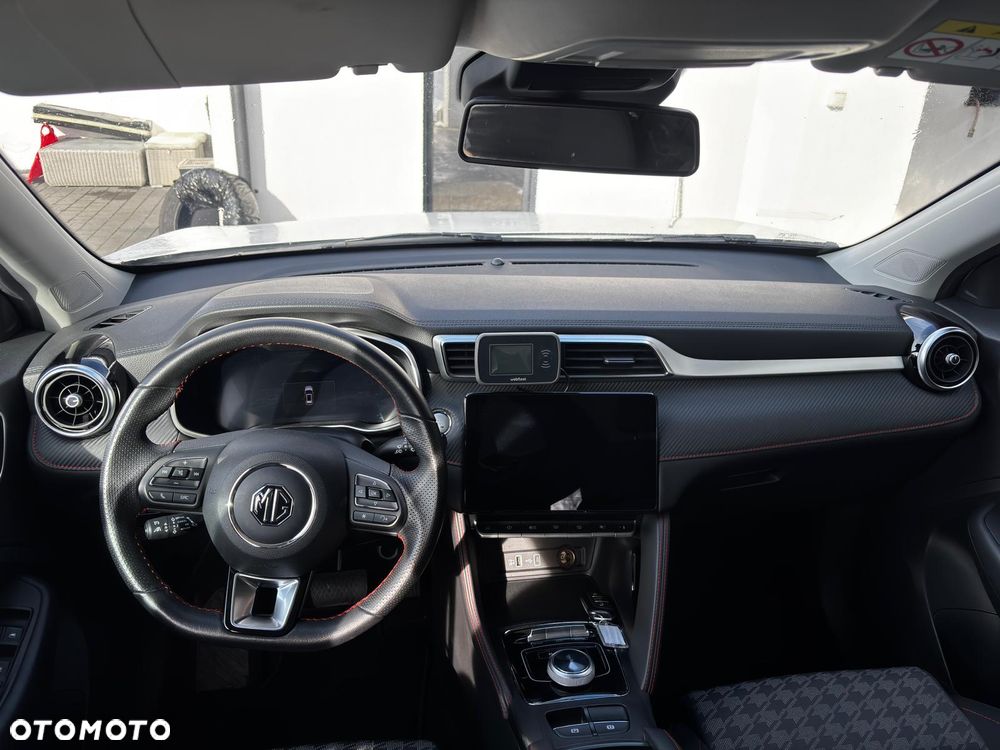MG ZS Standard Luxury - 7