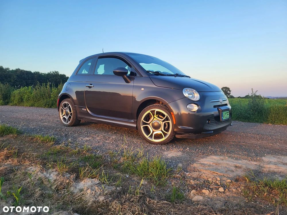 Fiat 500e - 16