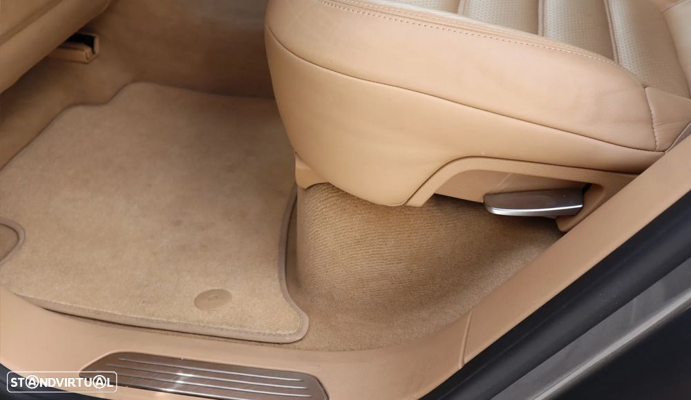 Porsche Cayenne S Tiptronic S - 28