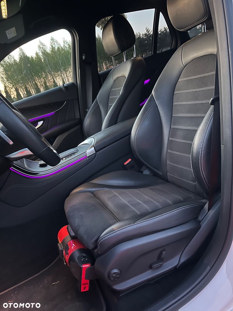Mercedes-Benz GLC 220 d 4Matic 9G-TRONIC AMG Line - 14
