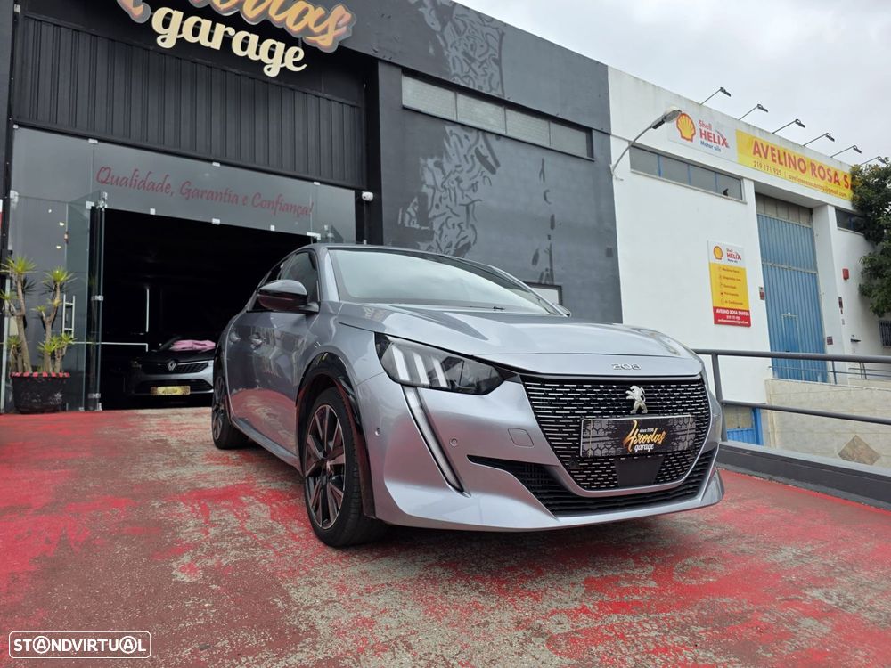 Peugeot 208 1.2 PureTech GT EAT8 - 5