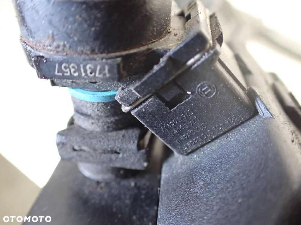 LISTWA WTRYSKOWA BMW E36 316I 1734355 - 10