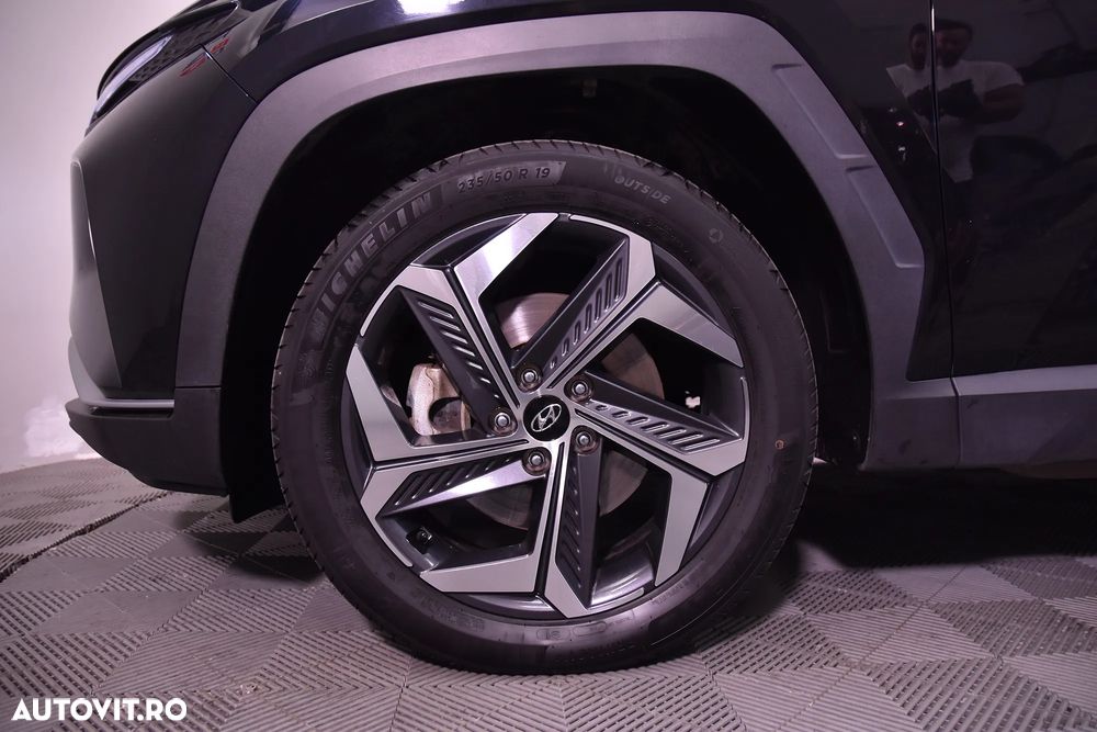 Hyundai Tucson - 13
