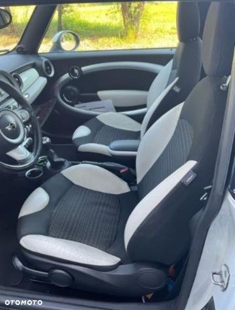 MINI Cooper S 50 Camden - 21