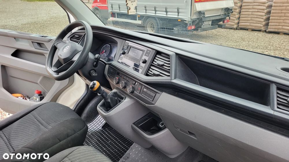 Volkswagen Transporter T6 Salon Polska - 13