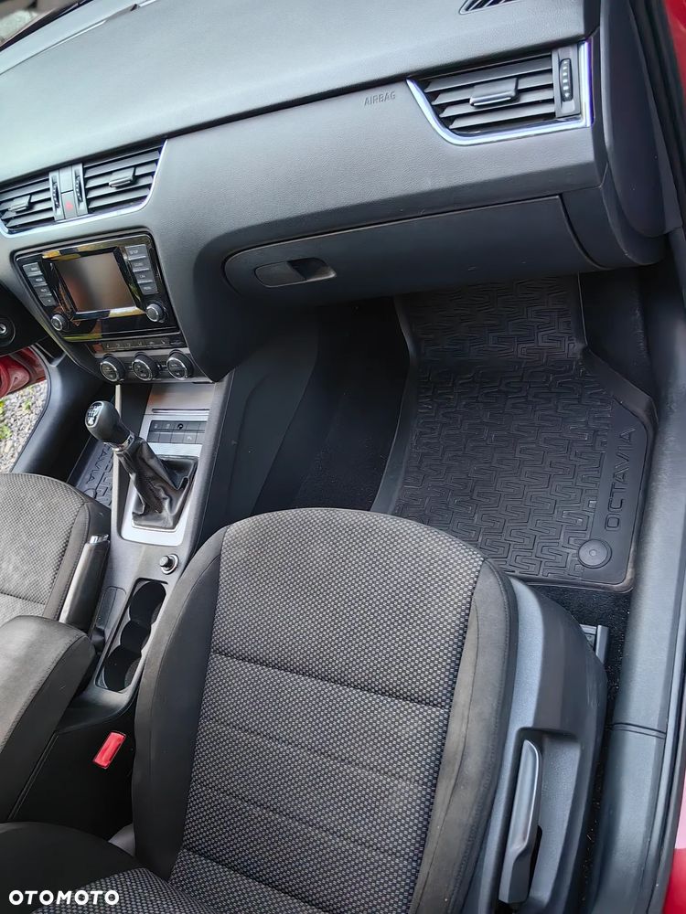 Skoda Octavia 1.8 TSI Ambition - 14