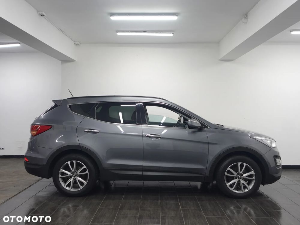 Hyundai Santa Fe 2.0 CRDI 2WD Style - 10