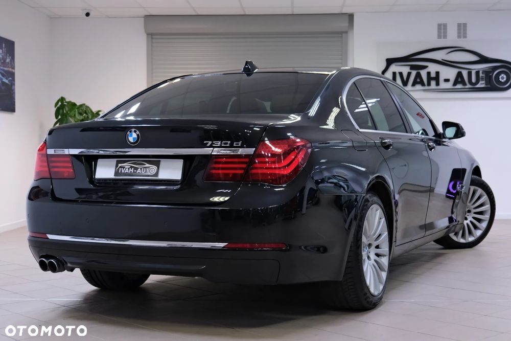 BMW Seria 7 730d xDrive - 11