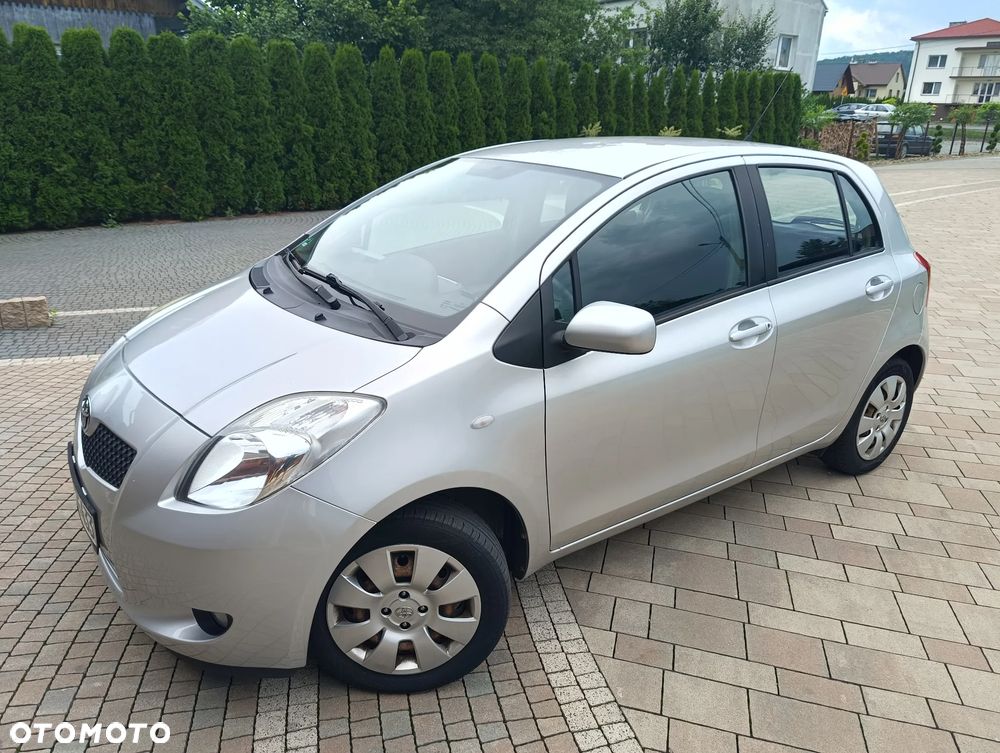 Toyota Yaris 1.0 VVT-i - 5