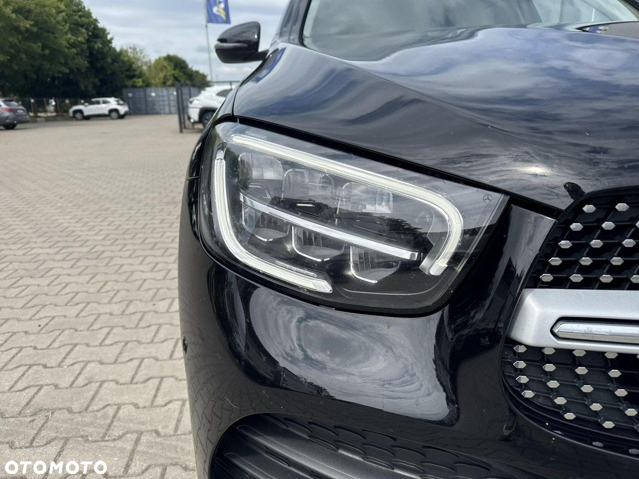 Mercedes-Benz GLC - 9